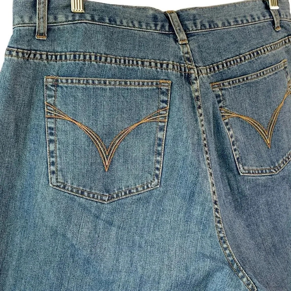 Venezia Denim Straight Leg High Waist Light Washed Mom Blue Jeans Plus Size 18 - Picture 9 of 15